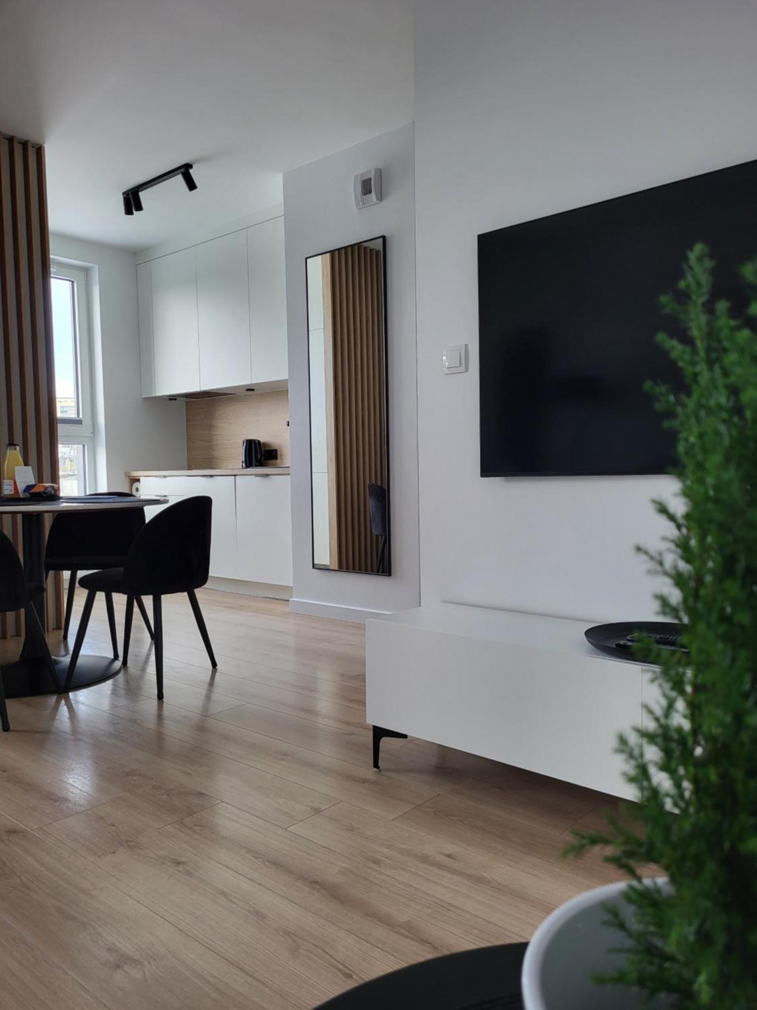 Apartament 150 Zaspa Vvita Z Prywatnym Ogrodem I Tarasem Gdansk Luaran gambar
